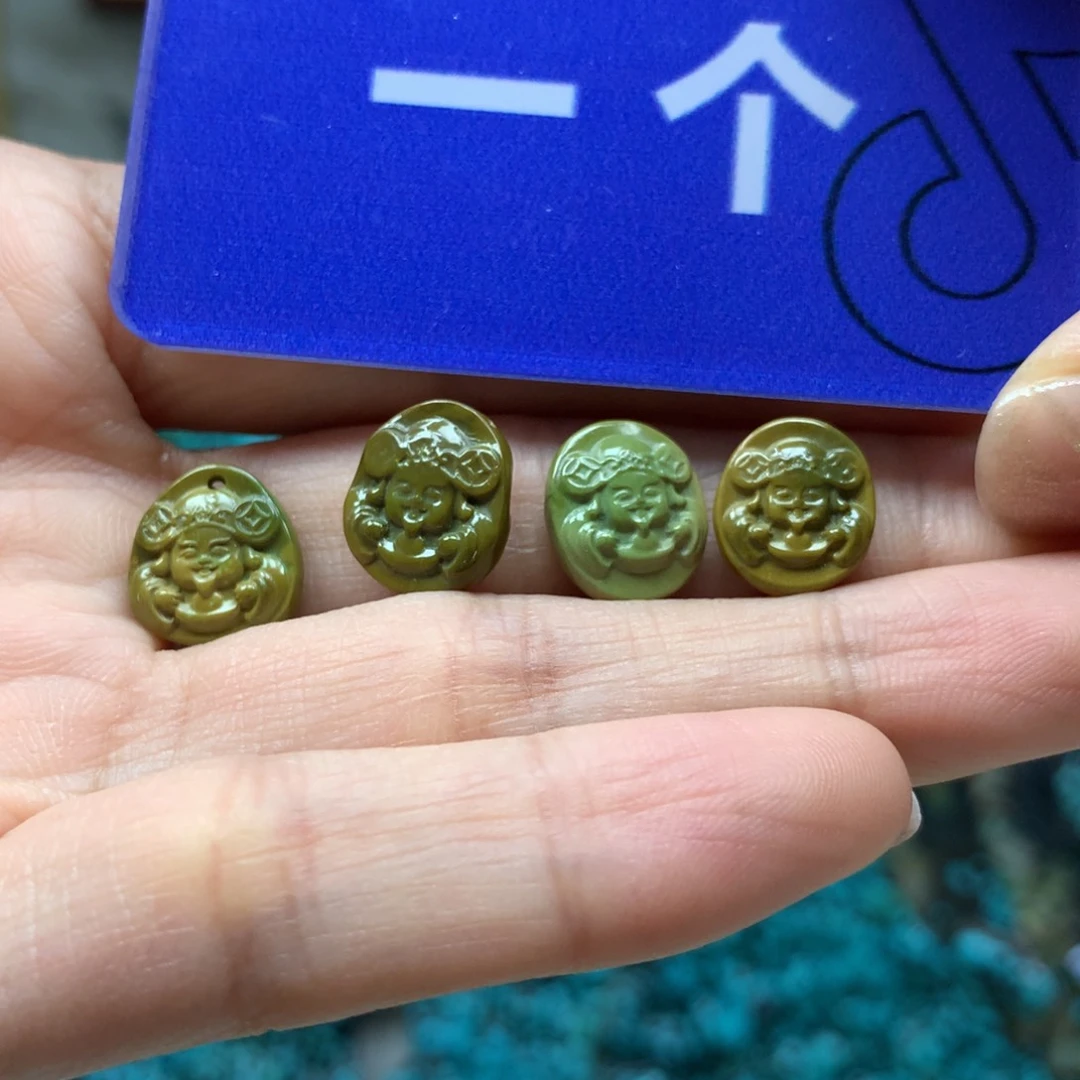 绿松石配饰未镶嵌