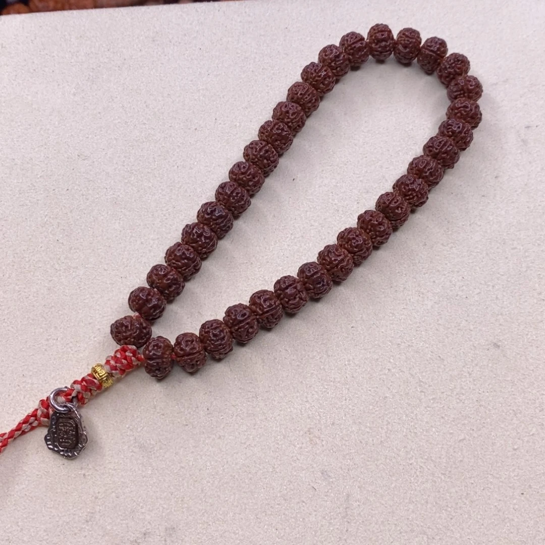 手串金刚菩提老树王尺寸0.9