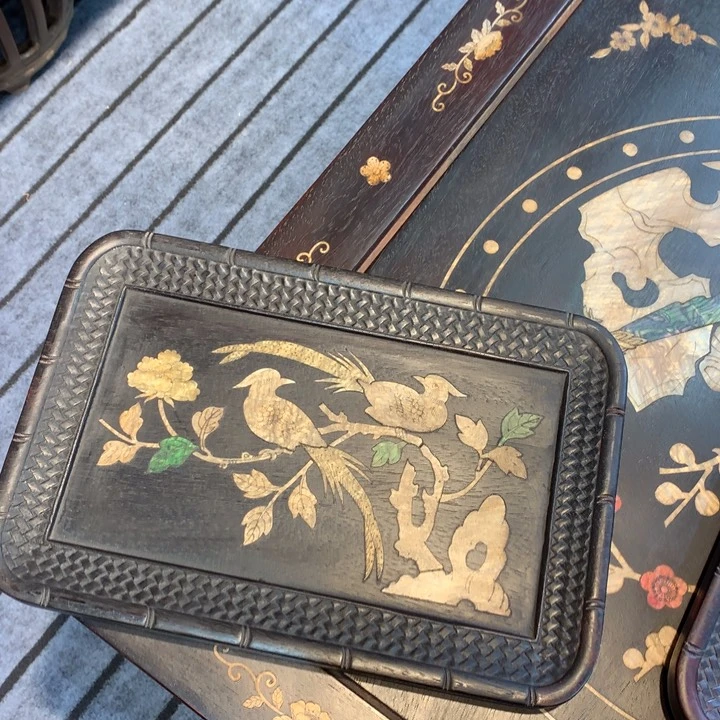 木檀木檀木。盘子。