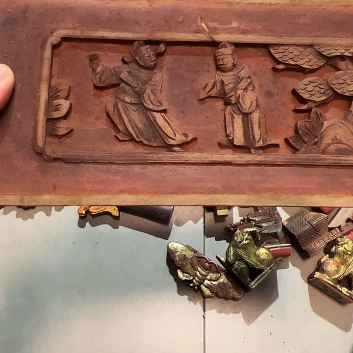 木（非红木类）火*木雕人物一对