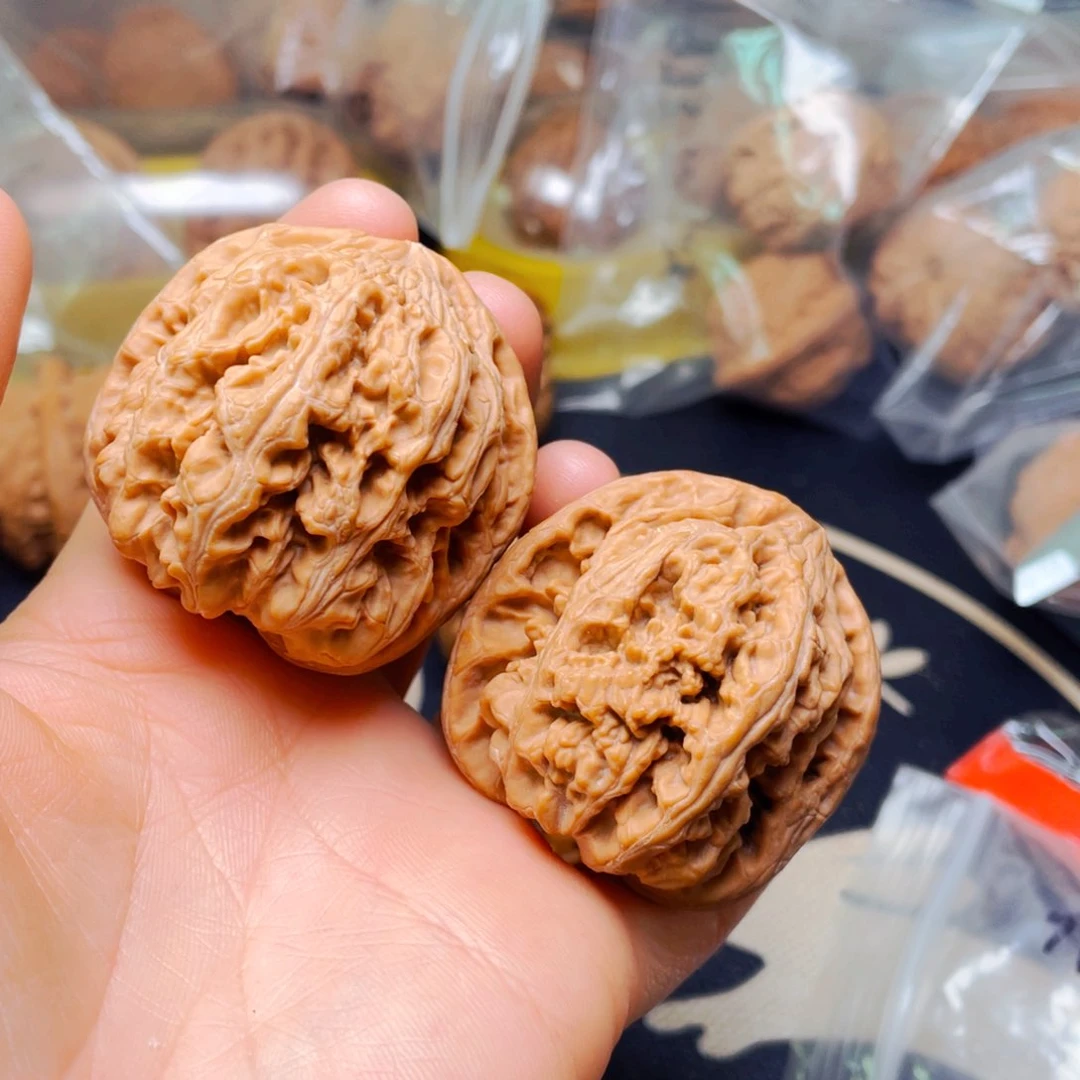 吊坠文玩核桃平谷粗筋