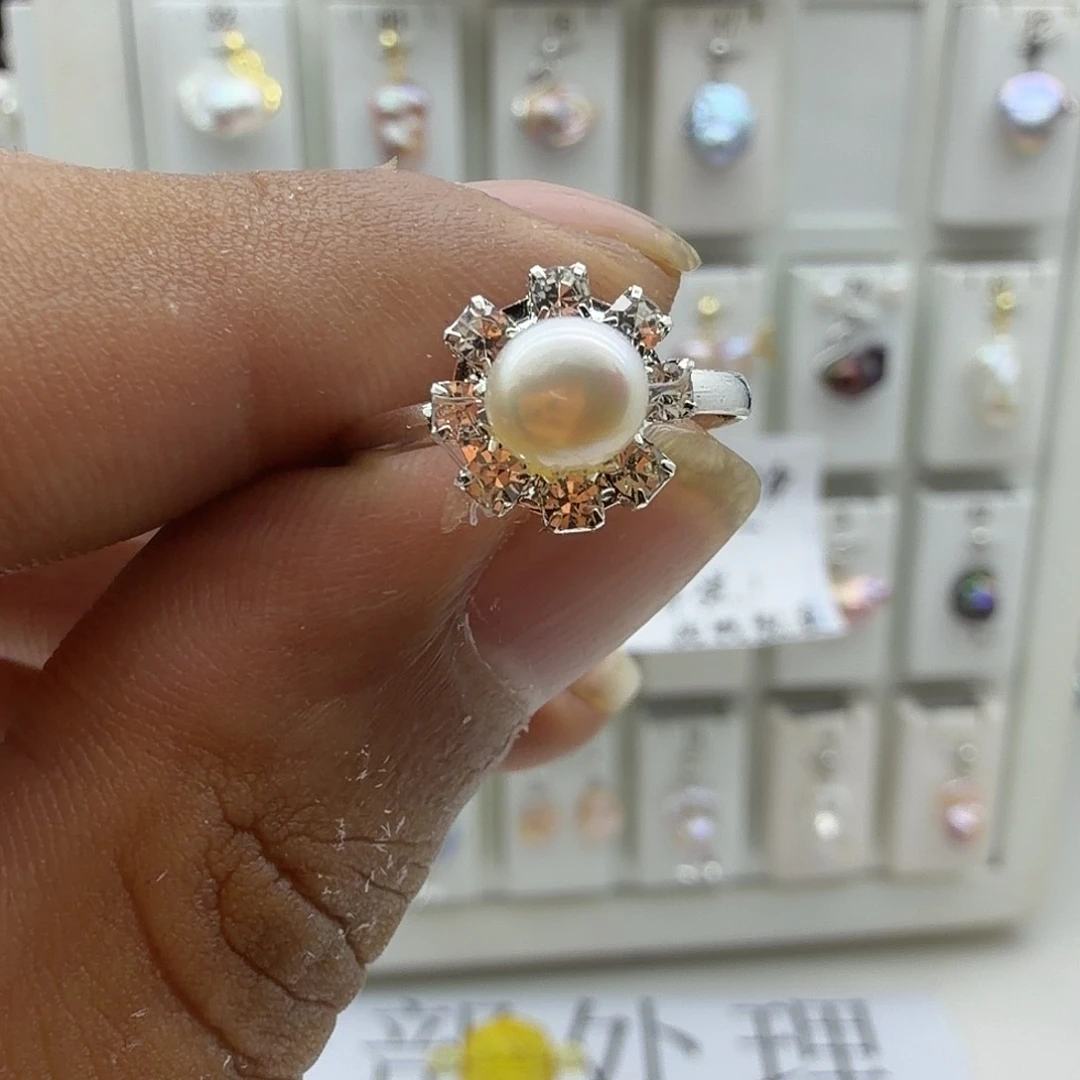 合金淡水珍珠颈饰