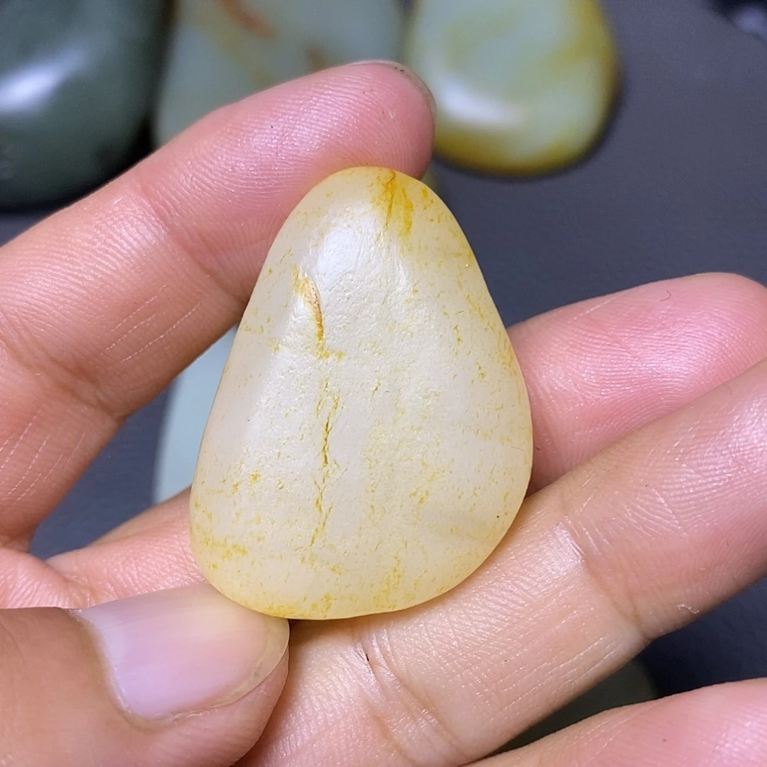 未镶嵌和田玉（糖玉）挂件