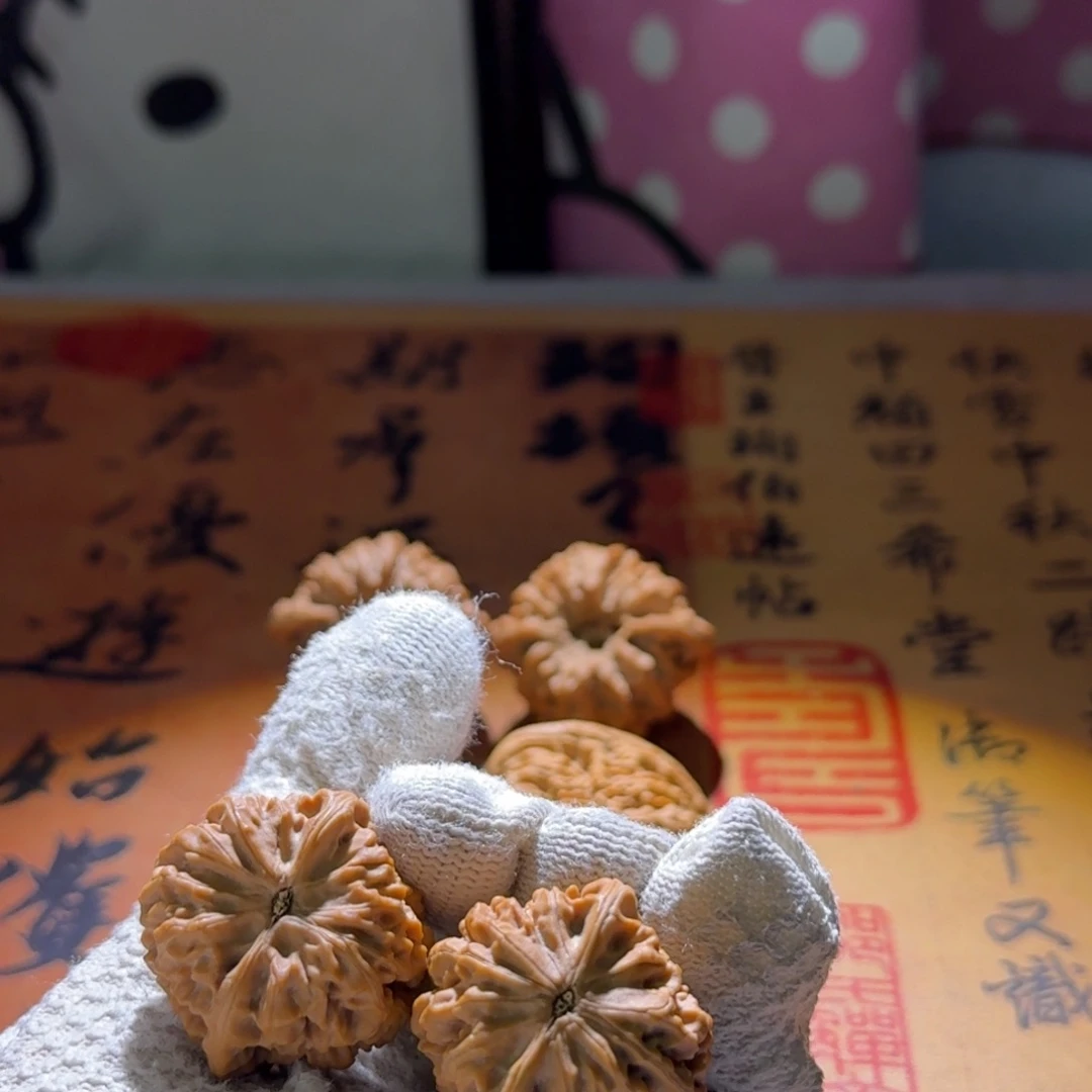 ****生吊坠文玩核桃33秦闷