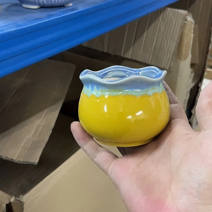 花盆单场满9.9发货7.5*6.5