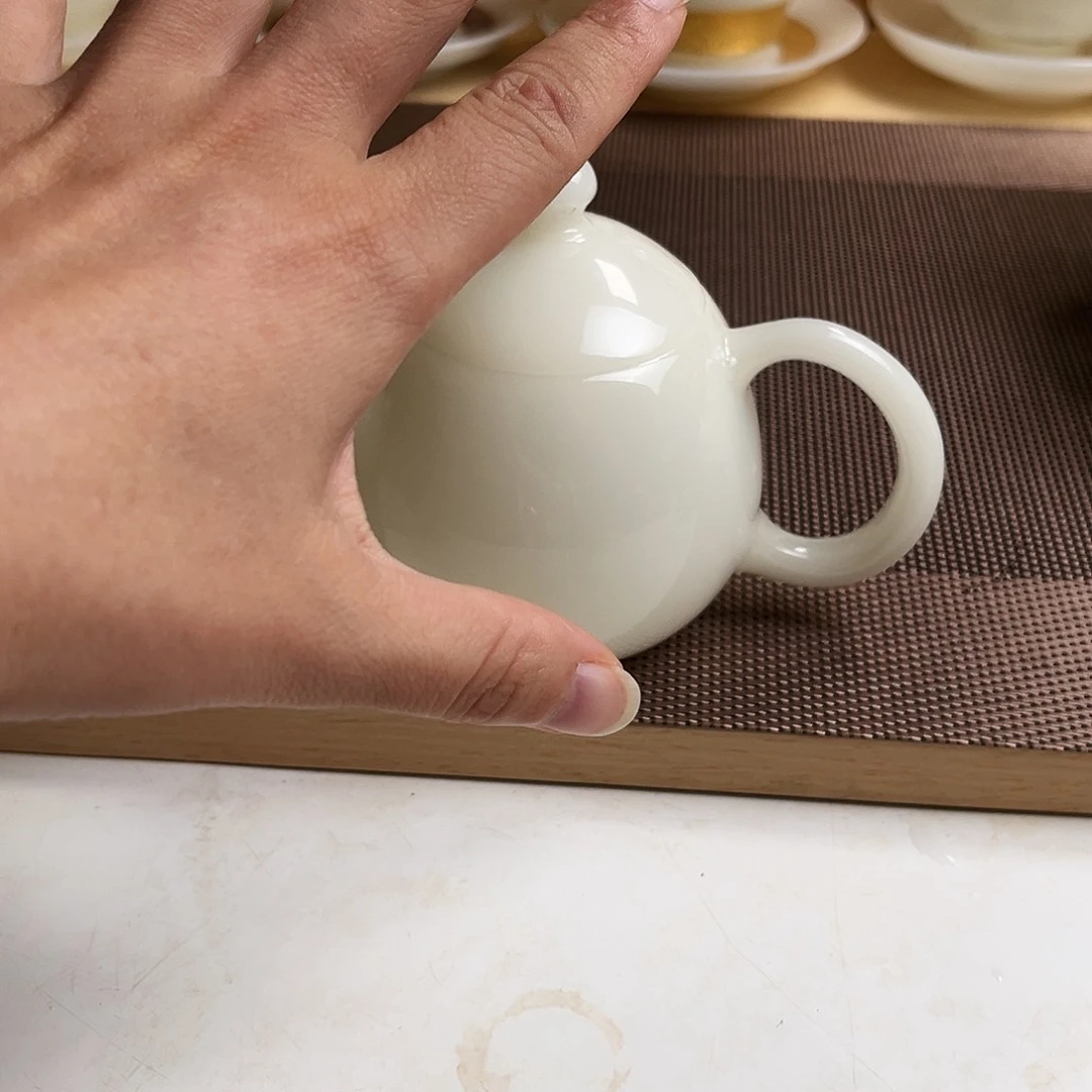 瓷片高档皙白玉瓷精品龙蛋壶