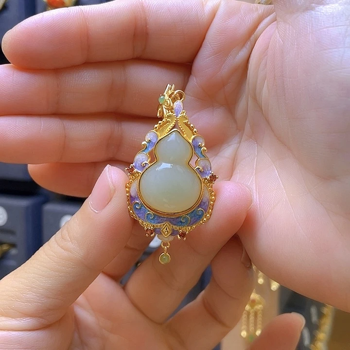 和田玉银S925镀金镶嵌颈饰