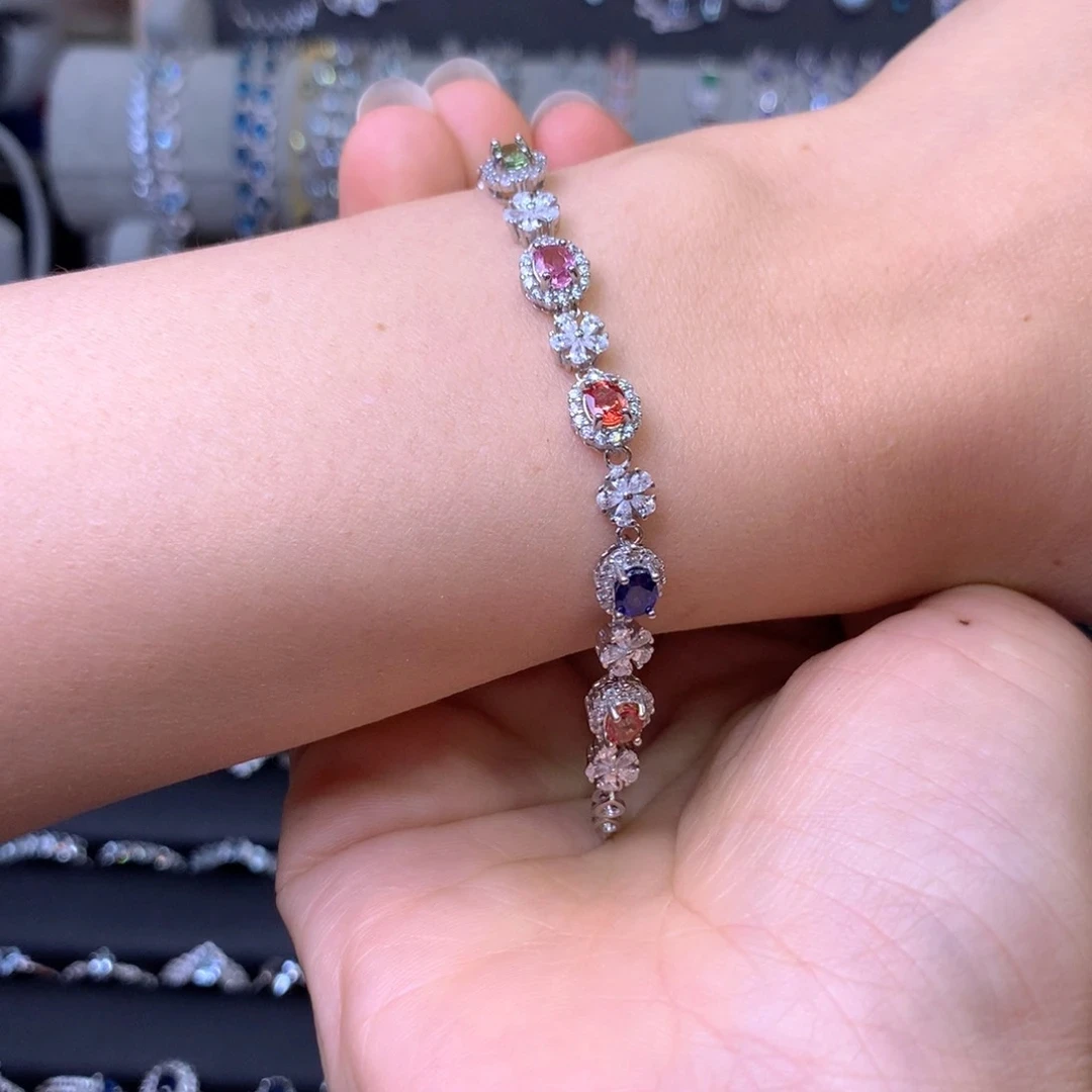 ［如一珠宝］彩色蓝宝石手链