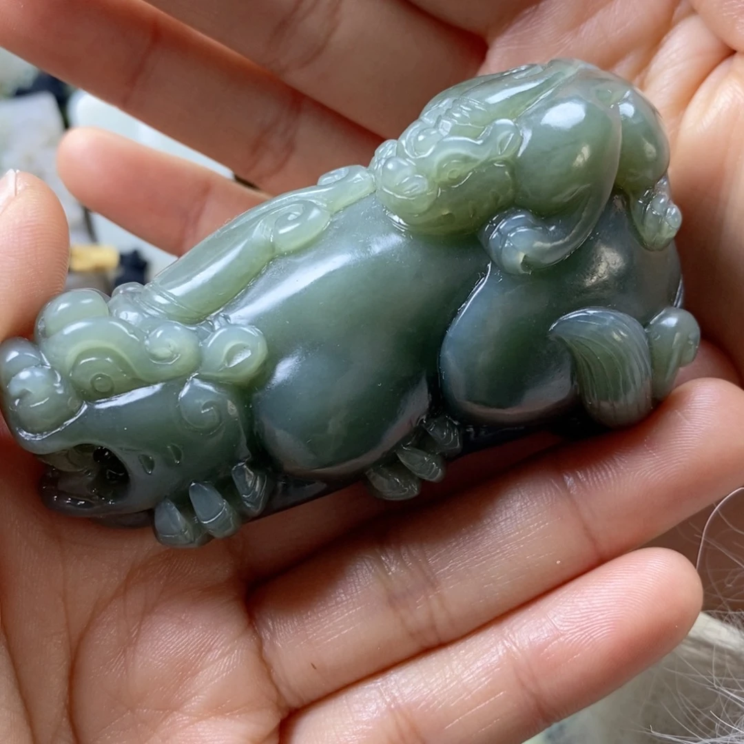 未镶嵌和田玉把件