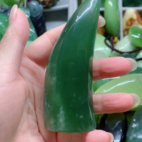 未镶嵌蛇纹石玉手把件