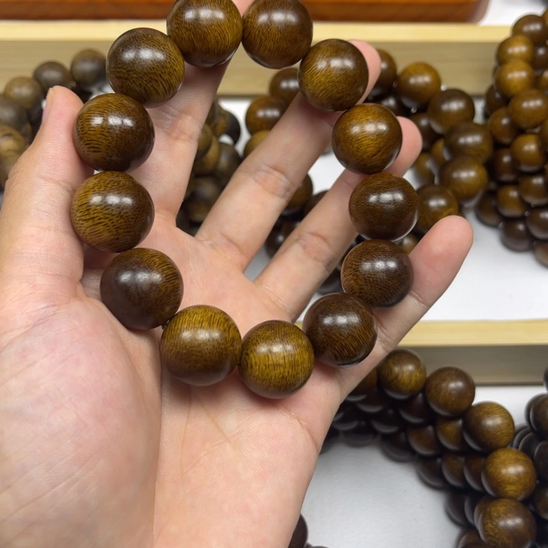 涵***语沉香手串越南芽庄黄棋楠1.8