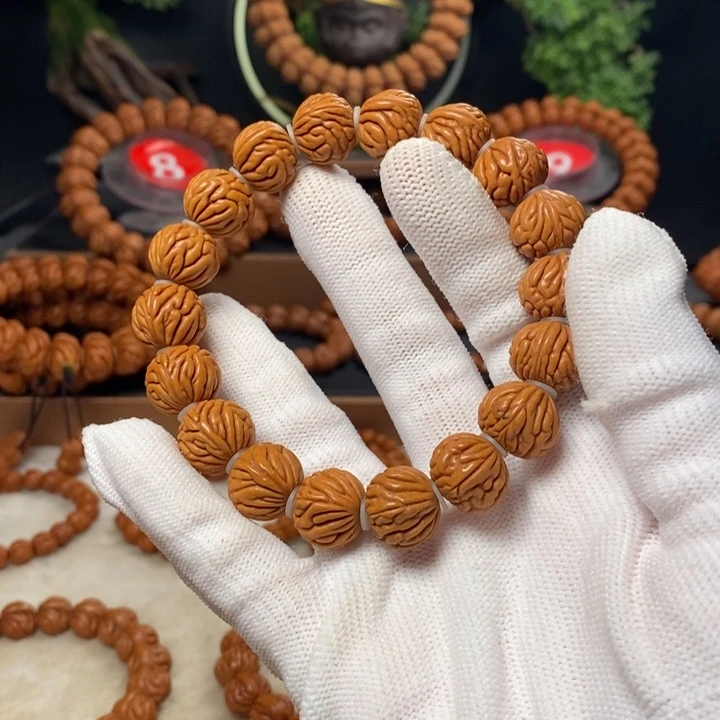 桃核吊坠秦岭龙纹