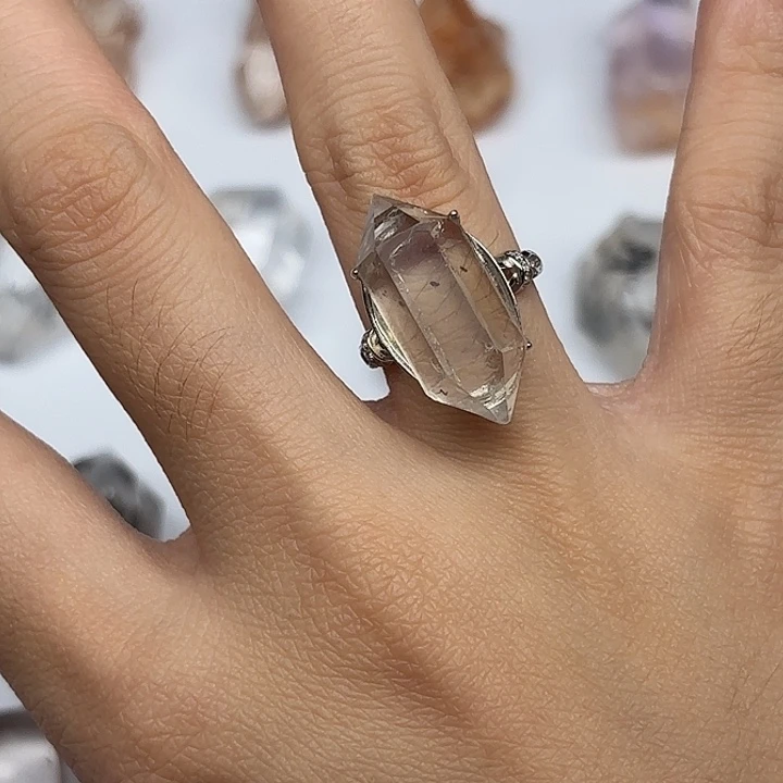 戒指银S925镶嵌水晶闪灵钻戒指