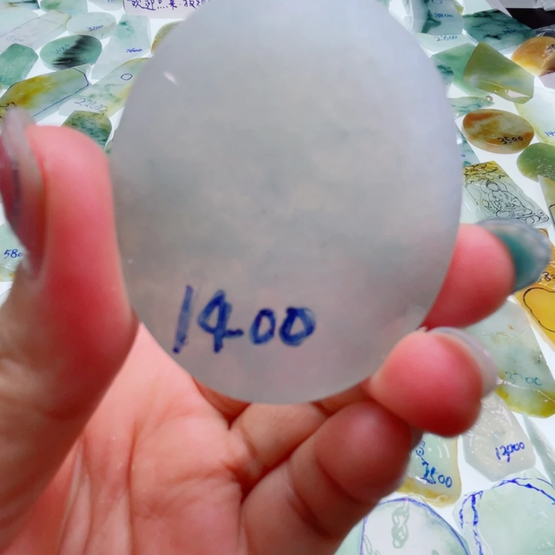 定制翡翠未镶嵌定制翡翠未镶嵌