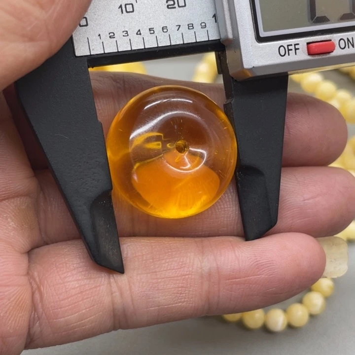 琥珀未镶嵌裸石墩子