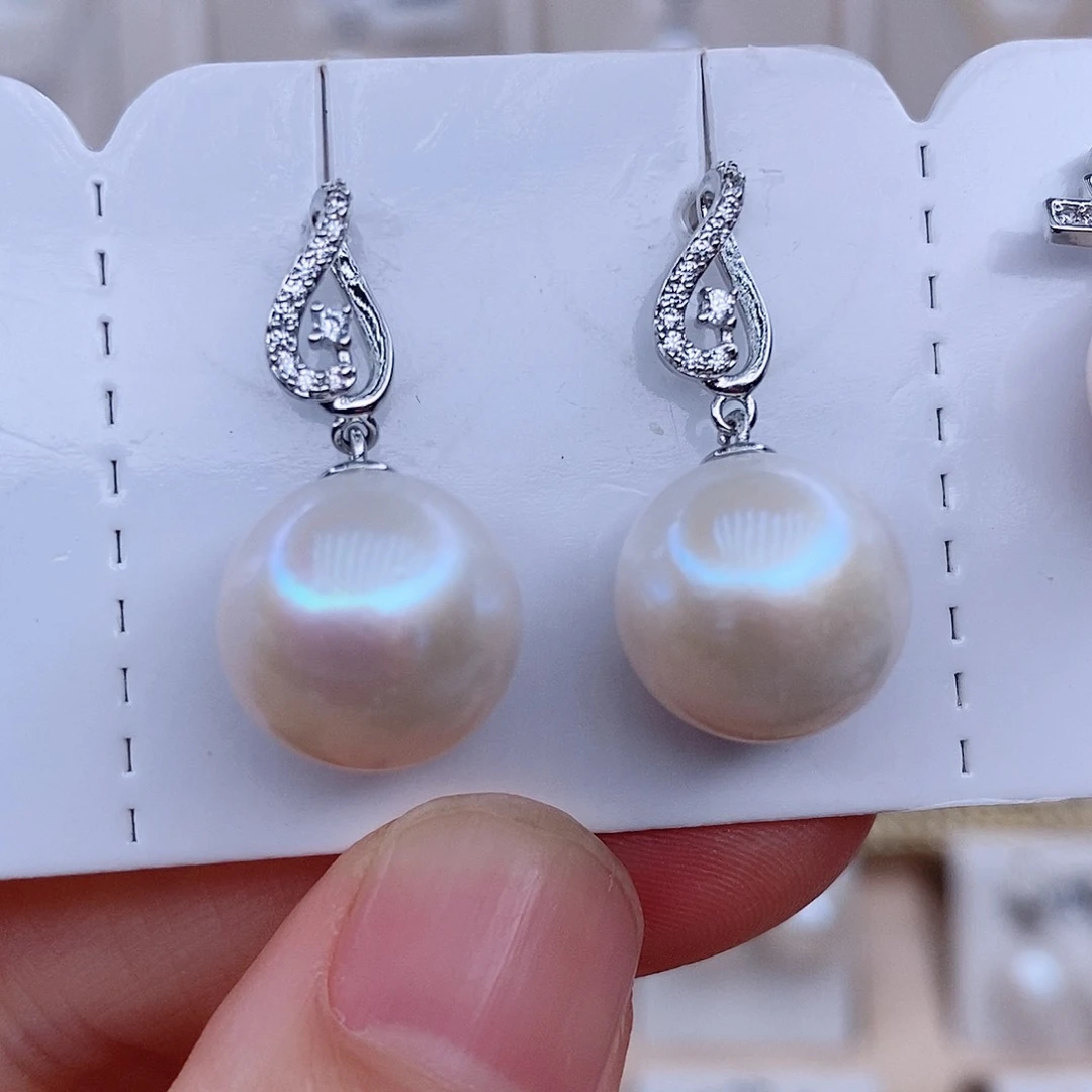 颈饰银S925镶嵌淡水珍珠