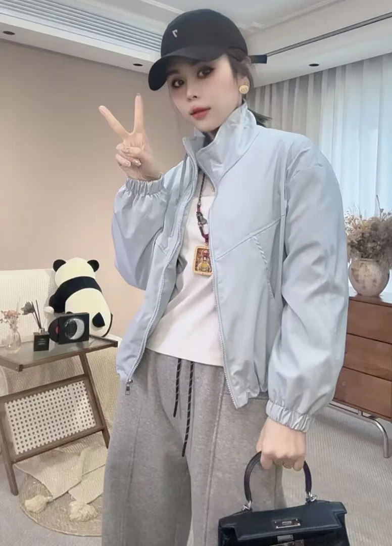 2025新款春秋季立领短款拉链冲锋衣宽松休闲小个子百搭夹克上衣女