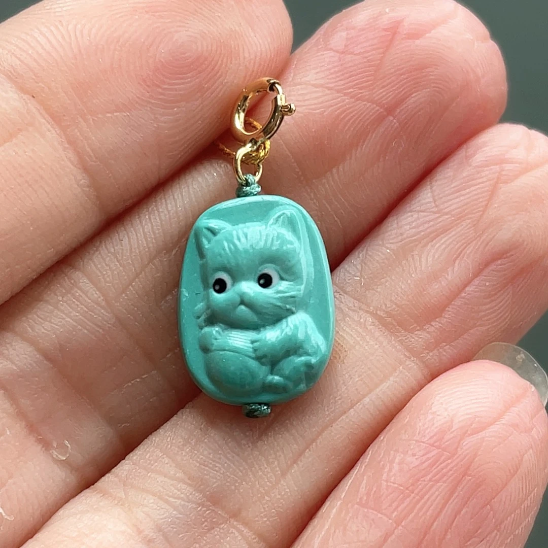 未镶嵌绿松石颈饰