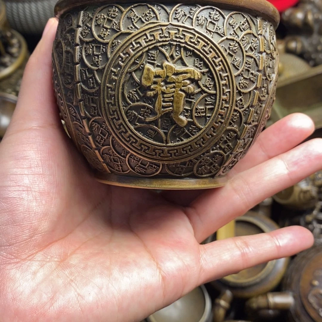 精美铜器做工精良