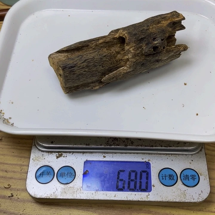 沉香沉香碎屑绿棋68 克