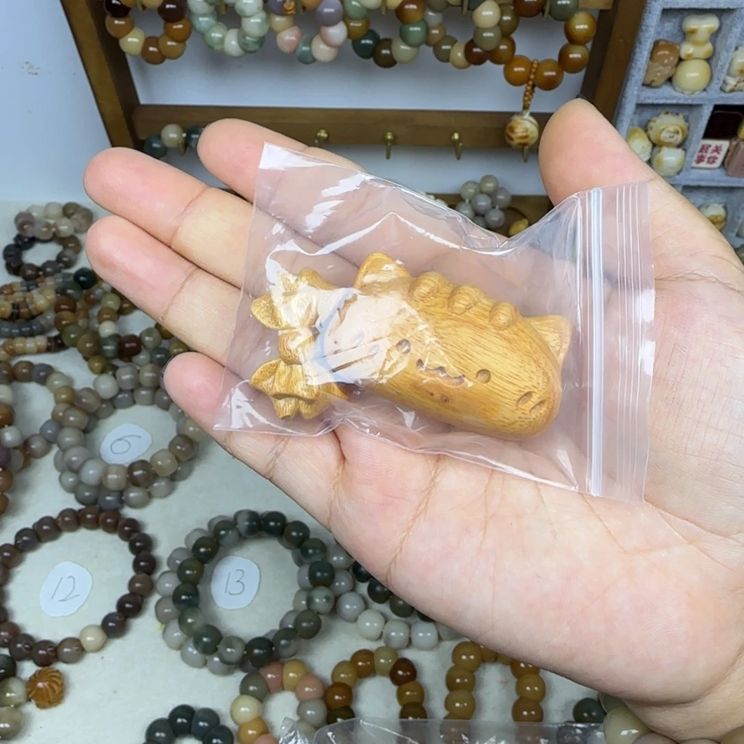 里***予吊坠菩提根/象牙果