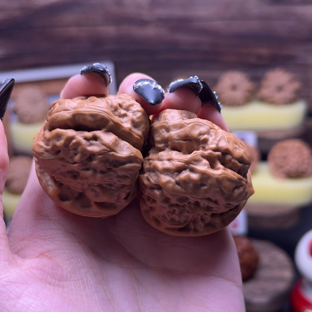 驾***叔桃核吊坠蛤蟆头闪82