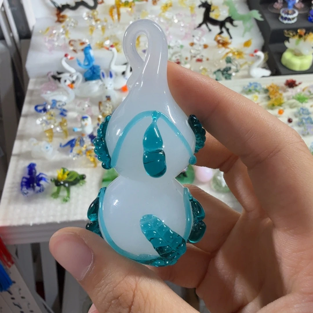 努***”琉璃手工艺品葫芦