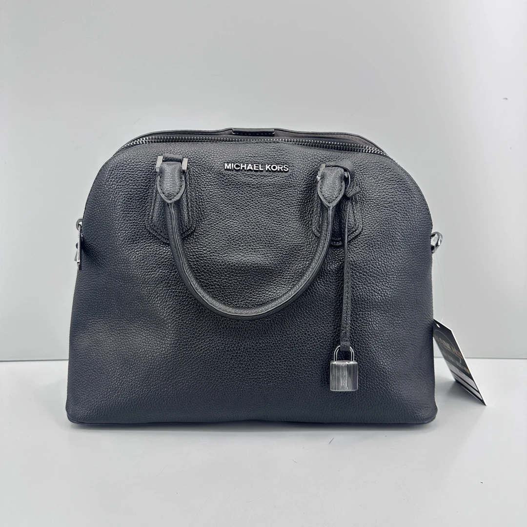 90新 MICHAELKORS/迈克高仕 黑色贝壳包31x25x12cmM032710