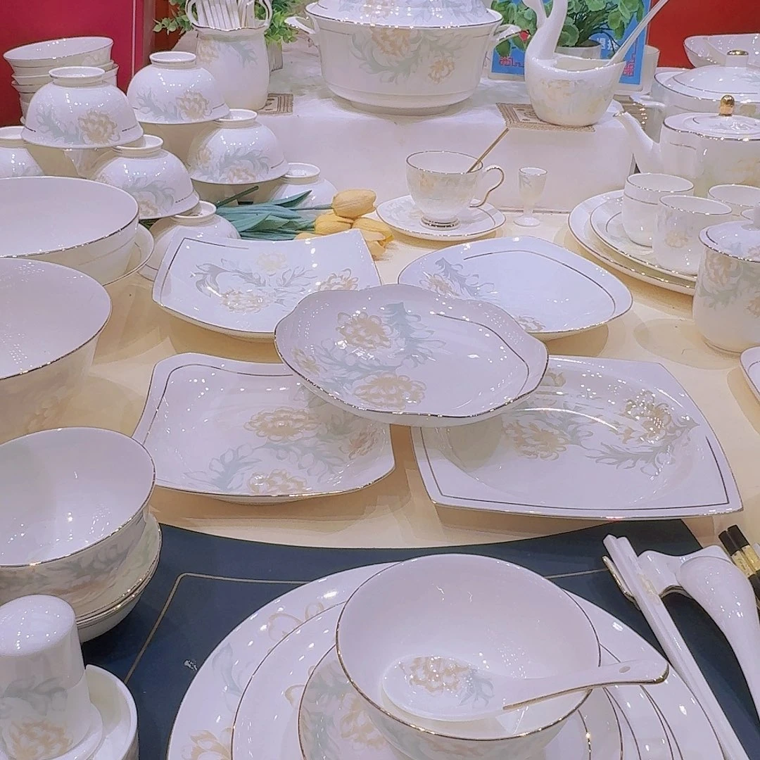 45%以上骨粉骨瓷描金清雅圆盘套装