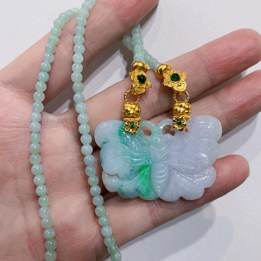 翡翠未镶嵌吊坠(赠链)小****代编织