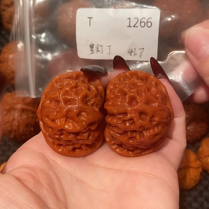 文玩核桃吊坠宫灯41.7