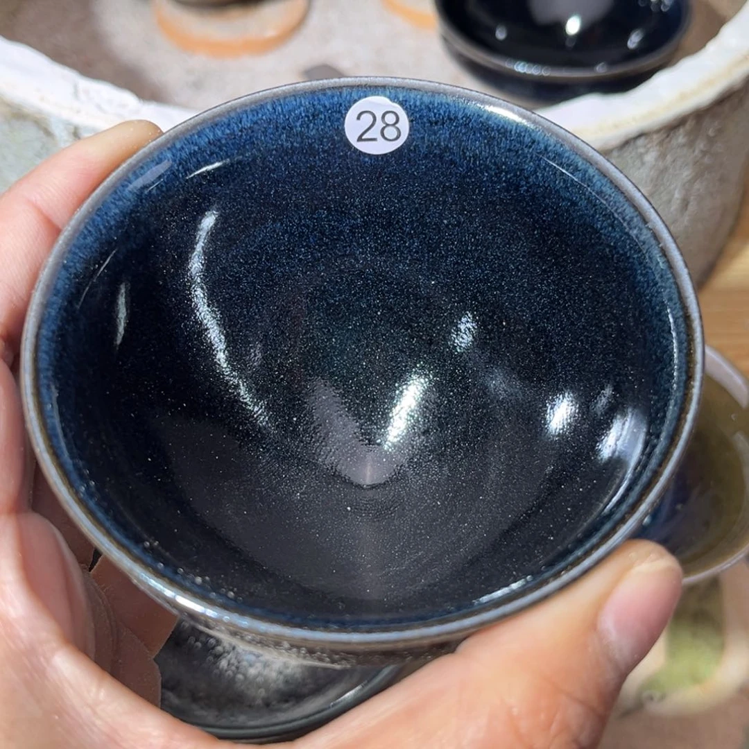 茶盏义兴龙窑坚持真柴烧