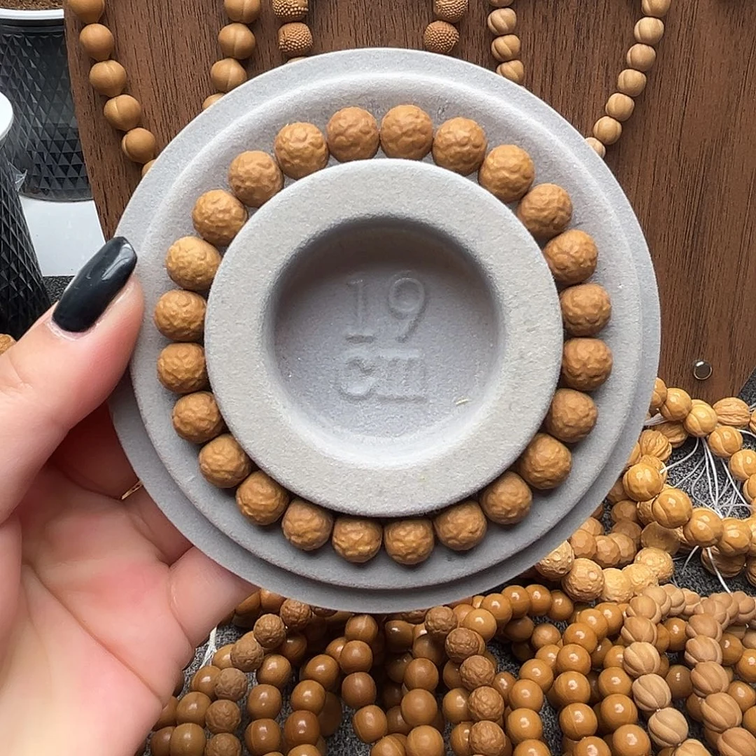 S***k猴头核桃手串猴头核桃舍利二等品微瑕泛油
