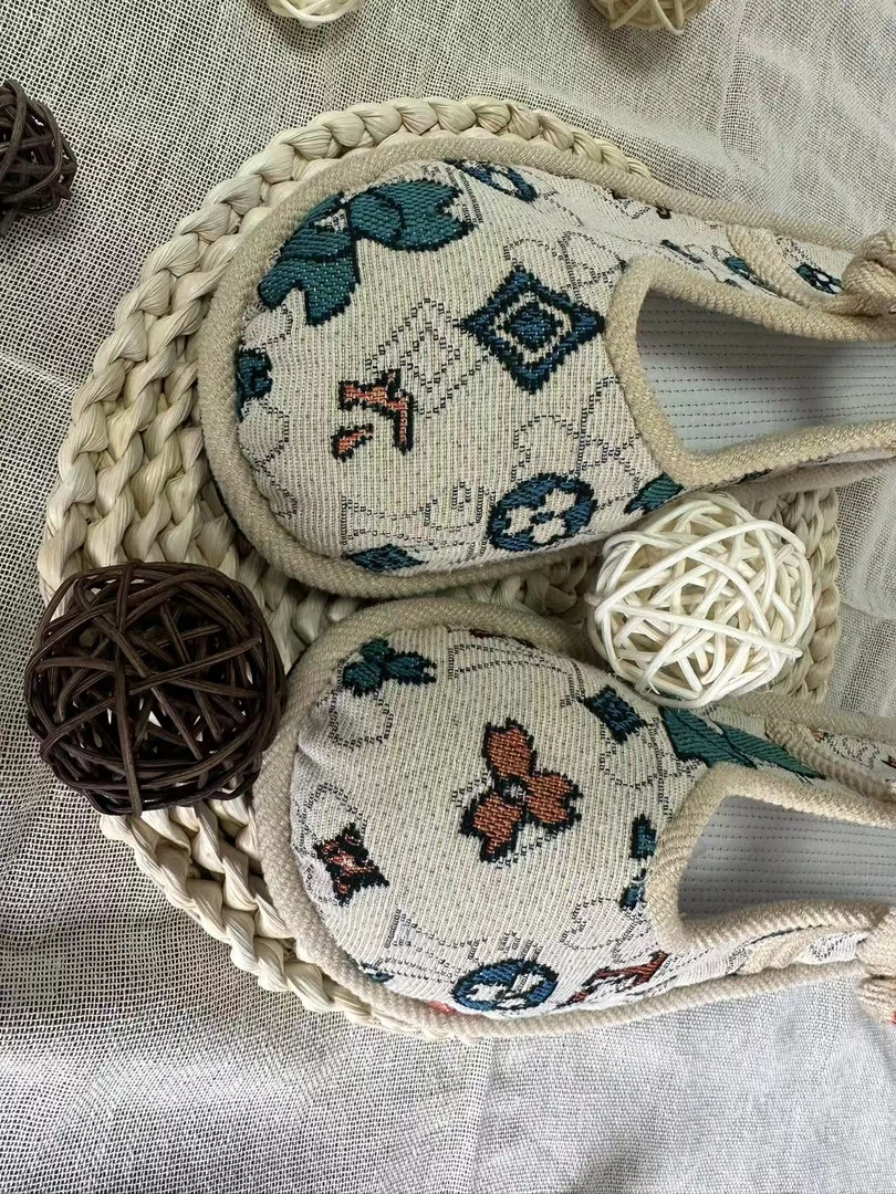 【清新素雅】手工碎花布鞋芒果头