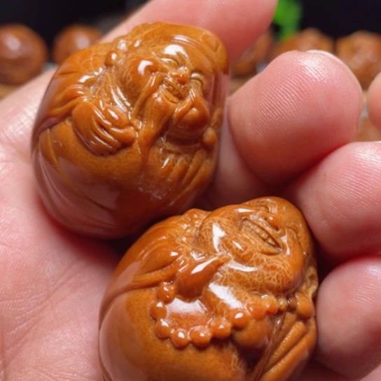 橄榄核手串/手链财迷手球一对35左右