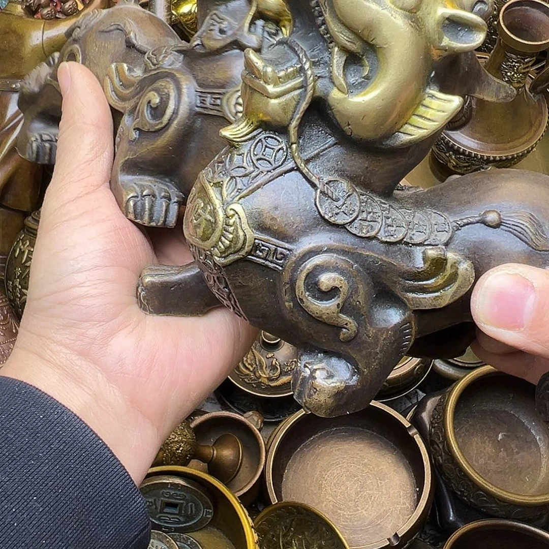 精品铜器，精美文玩