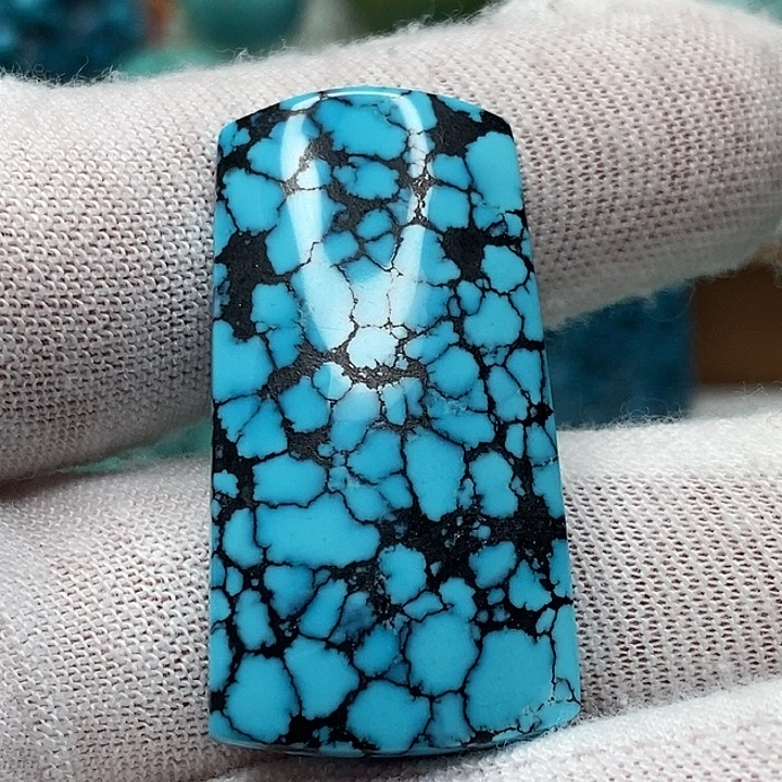 绿松石未镶嵌天然原矿 地大质检