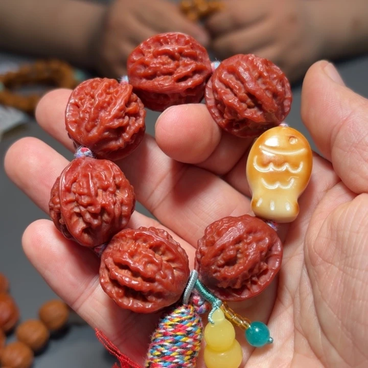 吊坠文玩核桃九龙7024