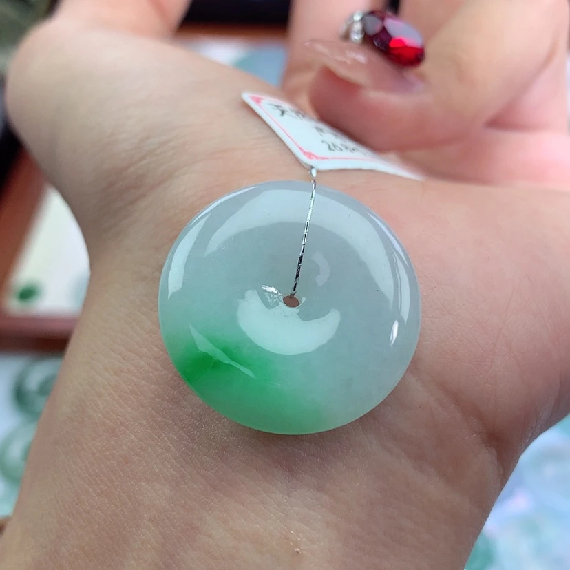 【闪购商品】翡翠吊坠(不含链)未镶嵌小*曾