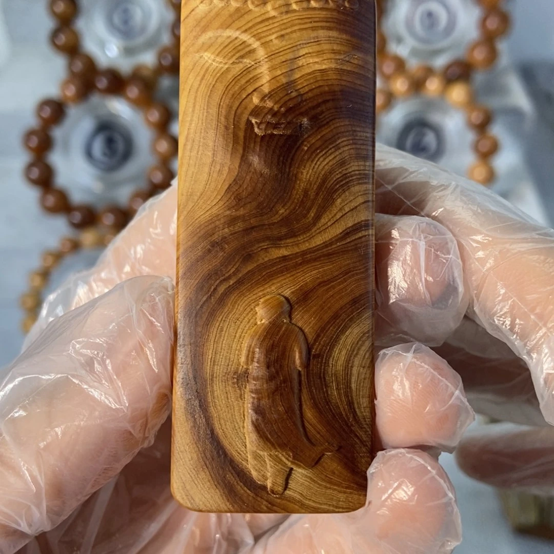 柏木（崖柏）旧*话太行崖柏