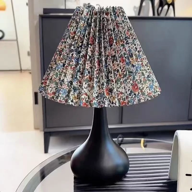 KP-YS-复古碎花百褶灯卧室摆件