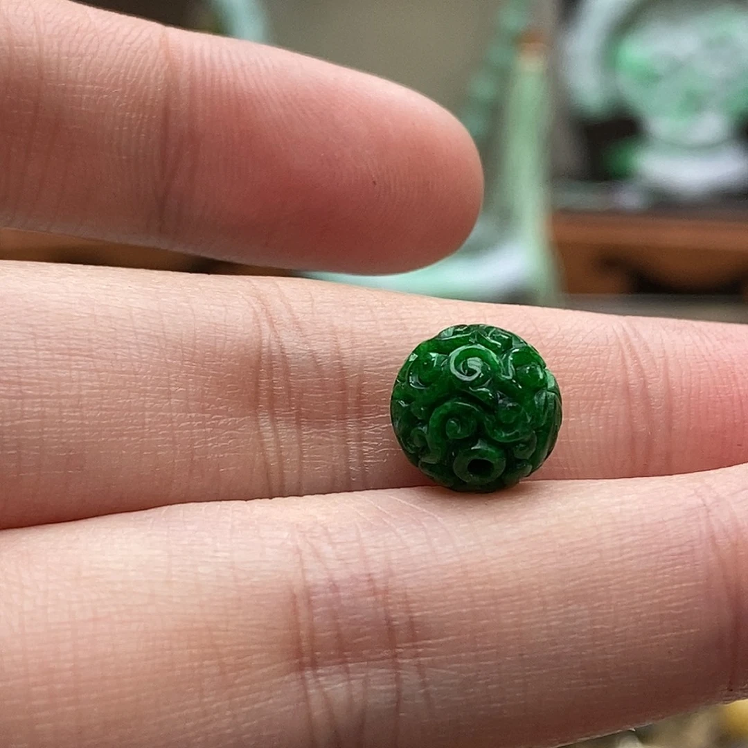翡翠未镶嵌颈饰单珠10mm