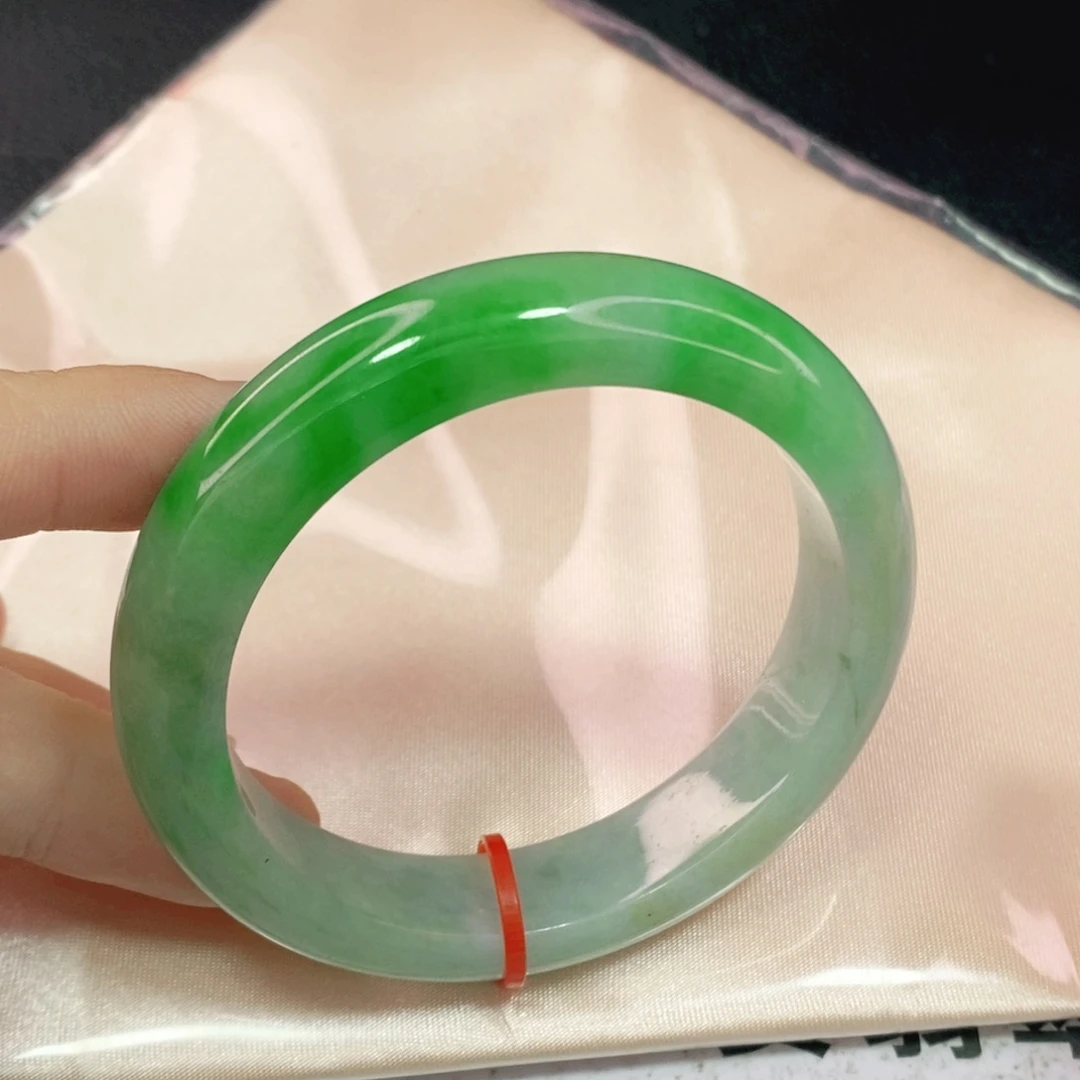 未镶嵌手镯翡翠好****）52.6