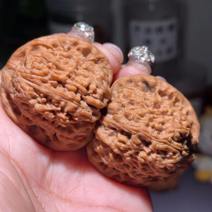 毫***义文玩核桃吊坠             40