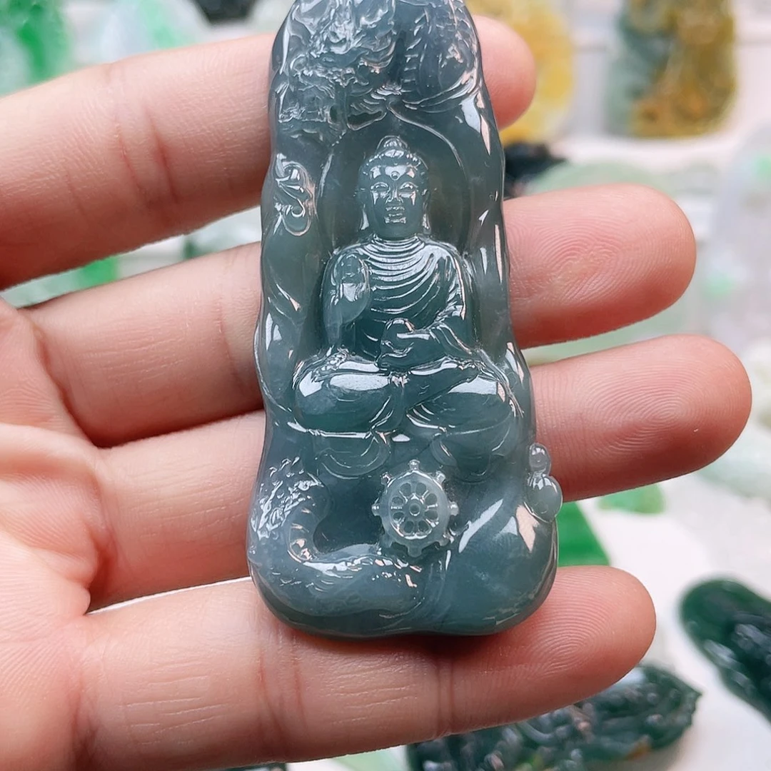 翡翠颈饰未镶嵌阿弥陀佛