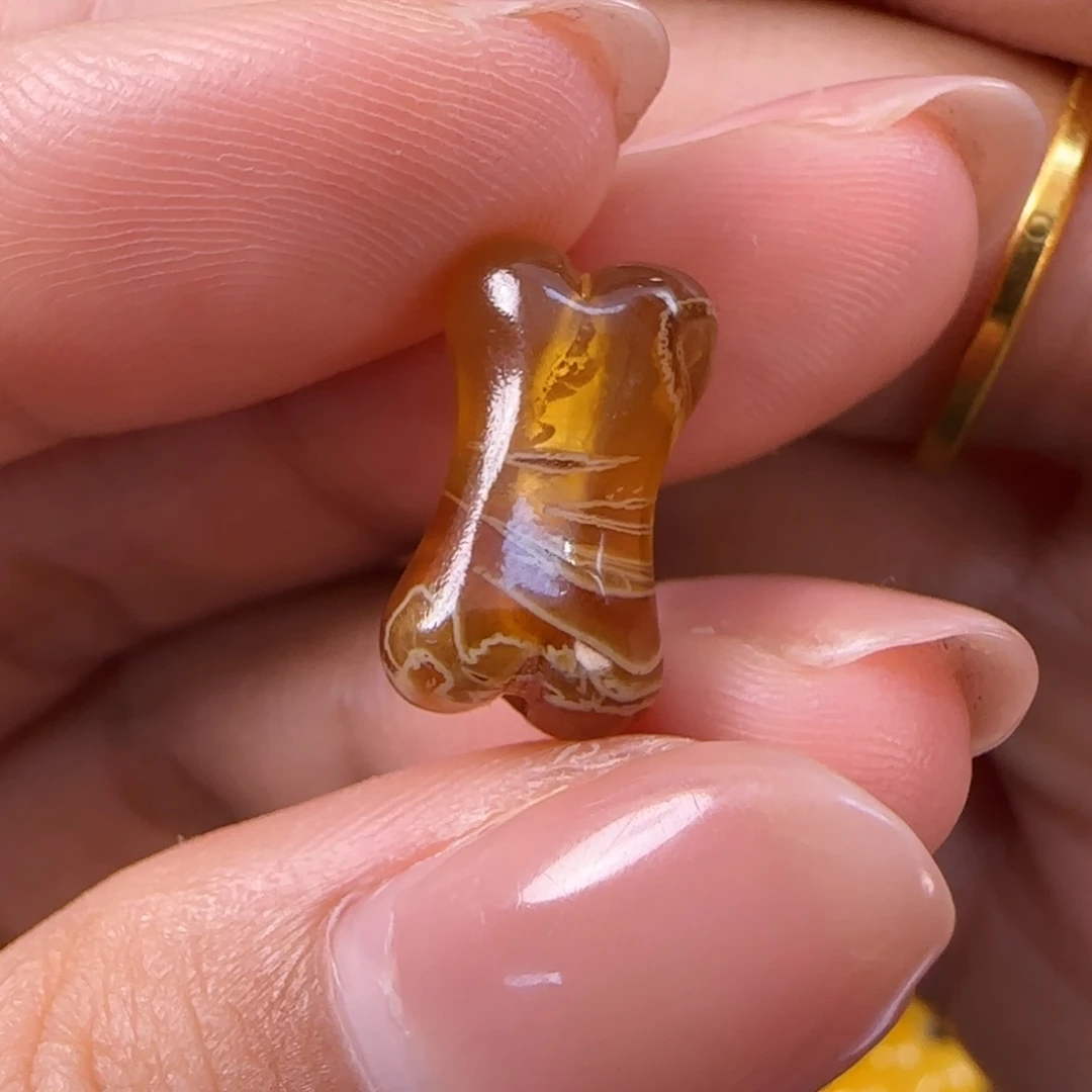 琥珀未镶嵌珠宝奇石S****7