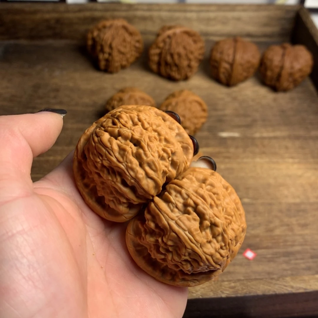 【闪购商品】文玩核桃吊坠用****0白狮子