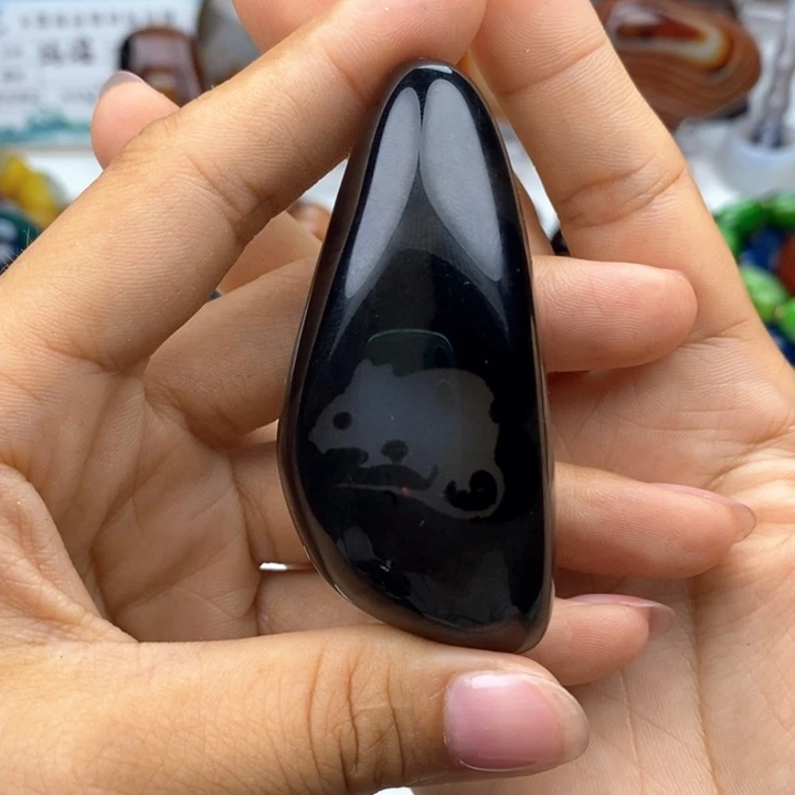 默***生未镶嵌颈饰玛瑙/玉髓