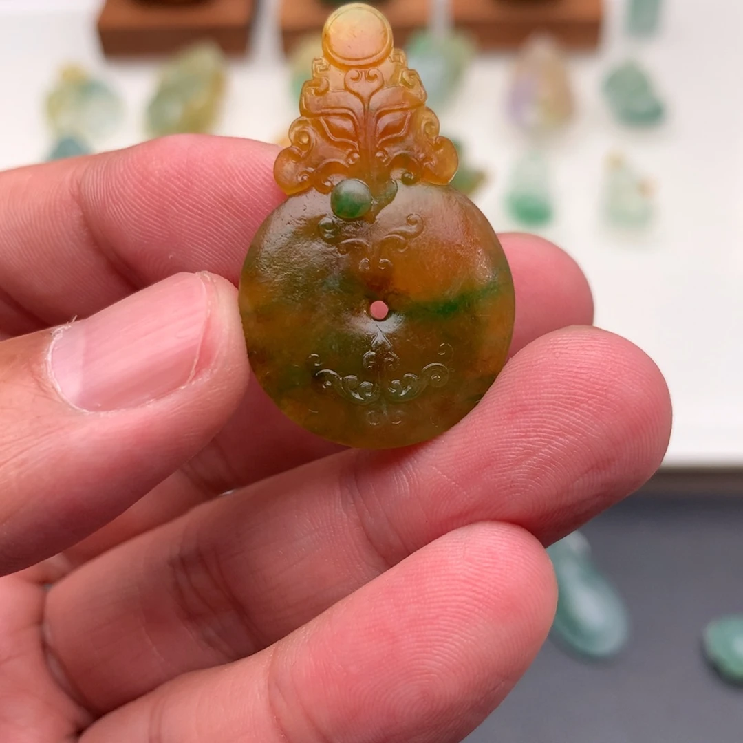 闲***秋定制翡翠未镶嵌翡翠