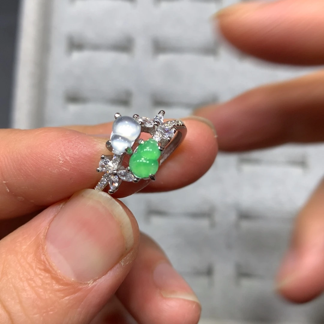 定制翡翠未镶嵌买断不退福利